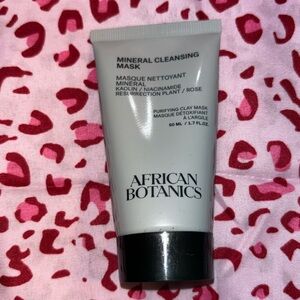 Brand new unopened mineral cleansing mask